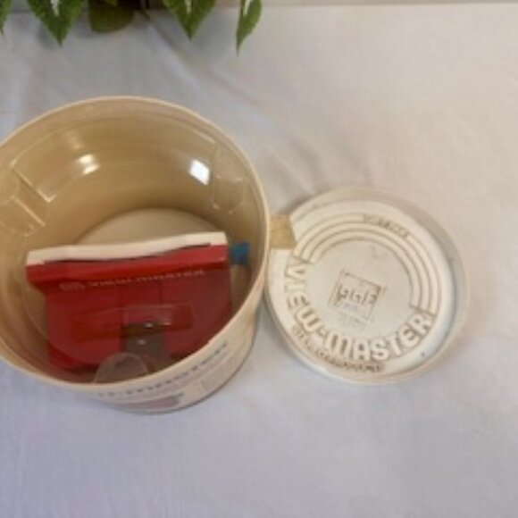 Vintage Walt Disney View-Master Gift Pak 13 Reels incl. Casper Scooby-Doo Disney - Picture 3 of 10